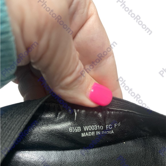 Cole Haan, size 6 1/2B ballet flat slipper/shoe navy suede, black patent lea… - Picture 8 of 8